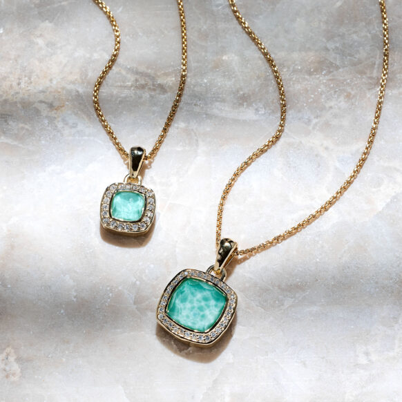 Laguna Solana Necklaces in Gold on Stone